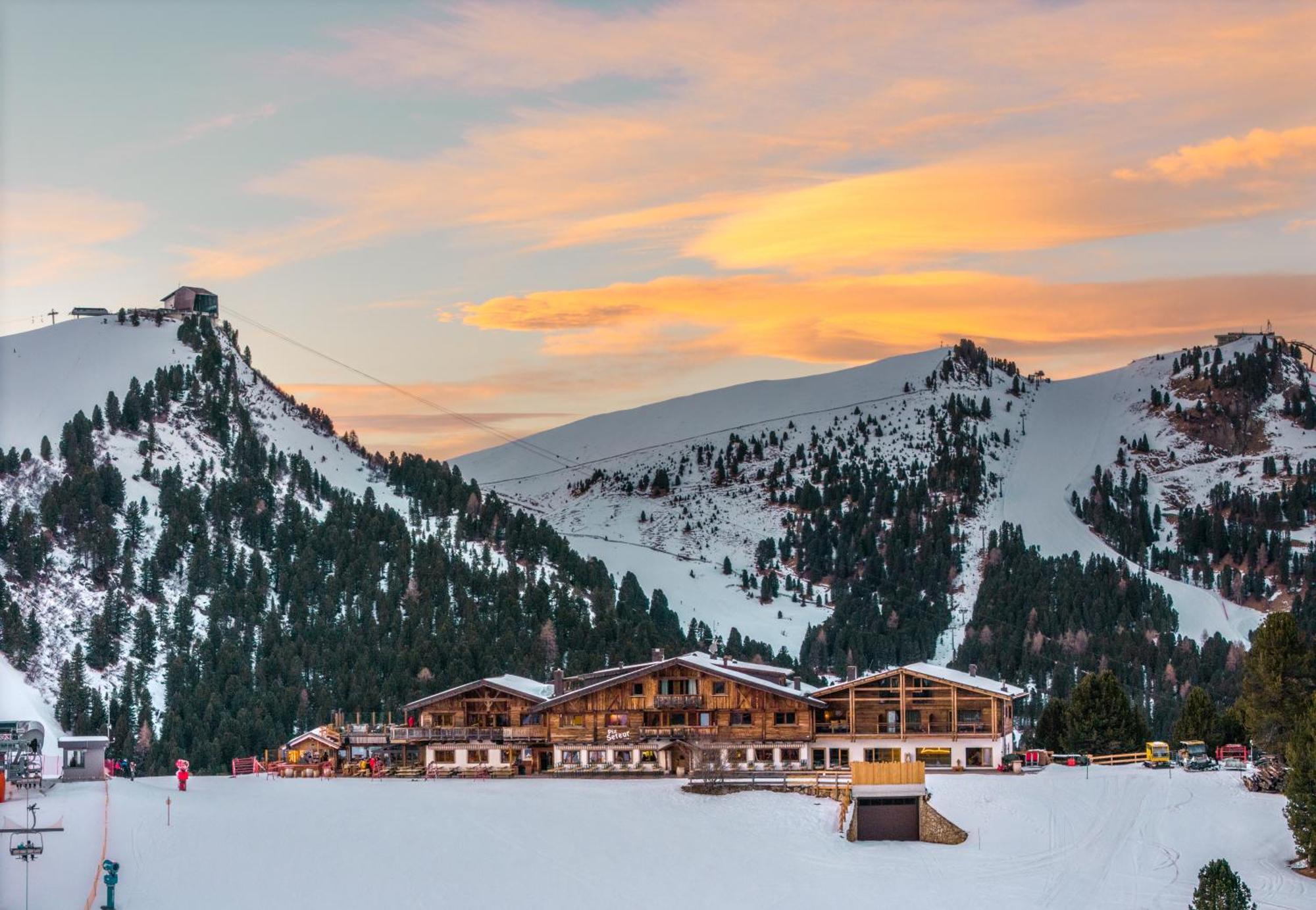 Hotel Piz Seteur Sëlva di Val Gardena Eksteriør billede