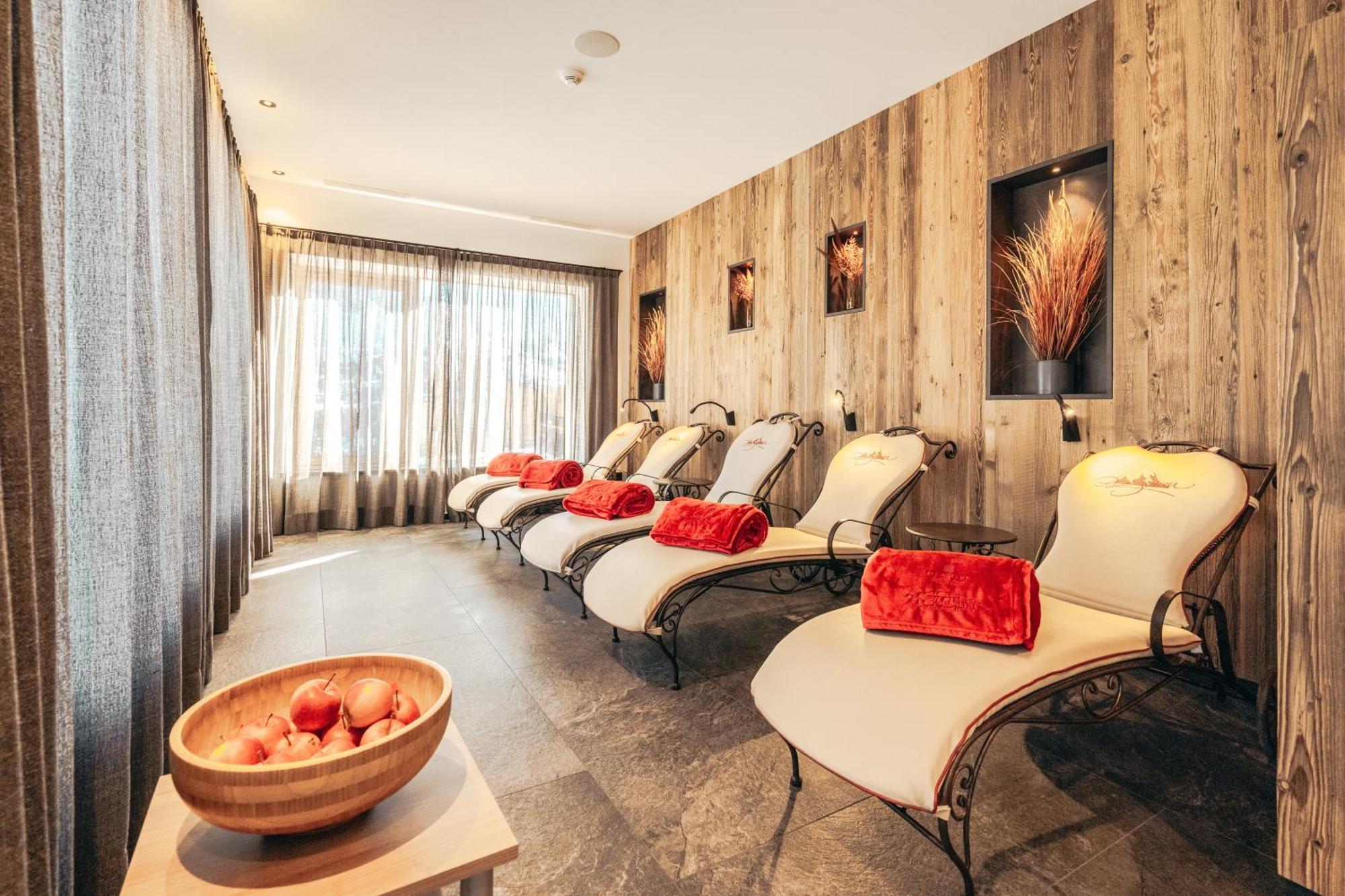 Hotel Piz Seteur Sëlva di Val Gardena Eksteriør billede