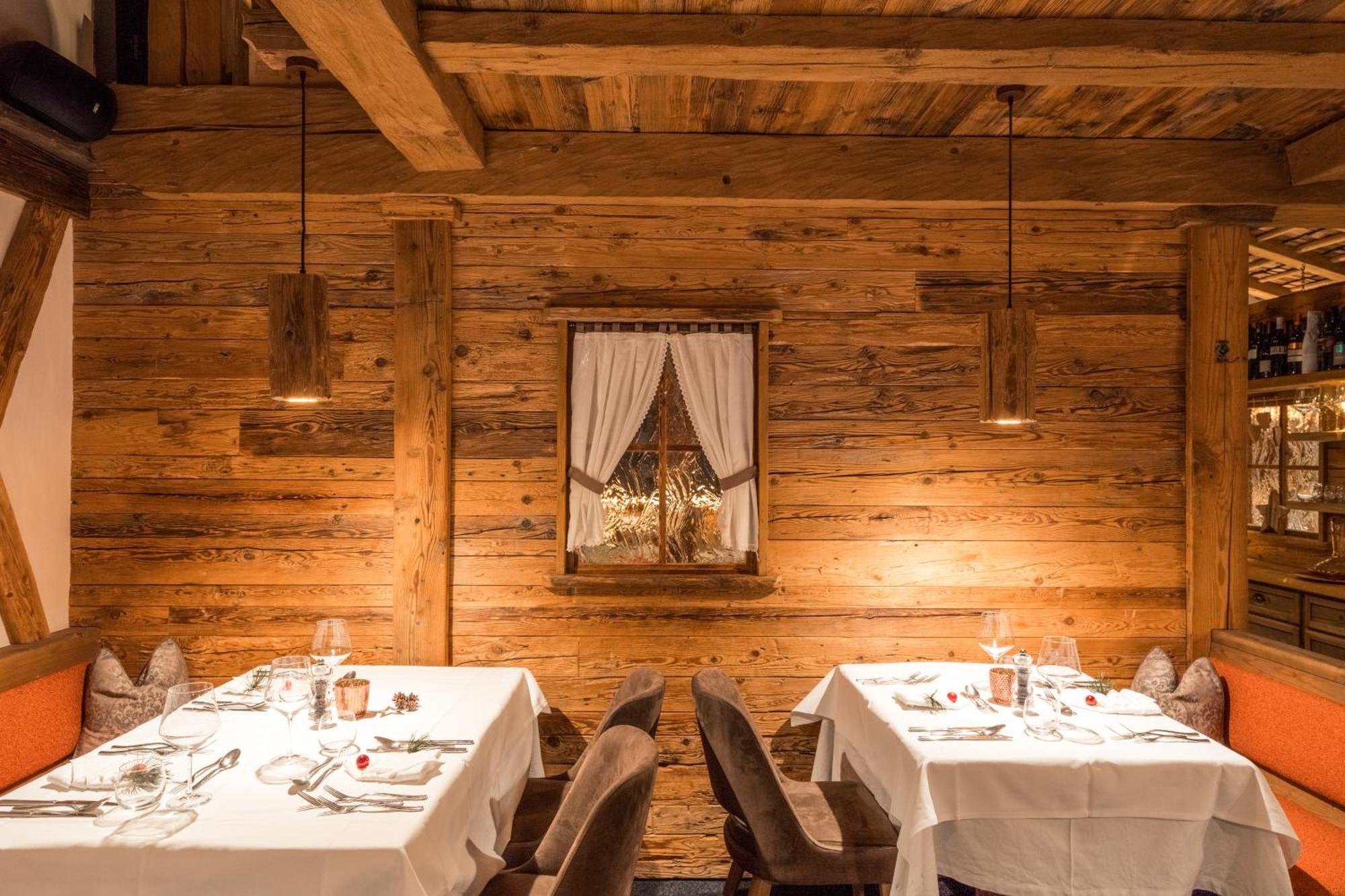 Hotel Piz Seteur Sëlva di Val Gardena Eksteriør billede