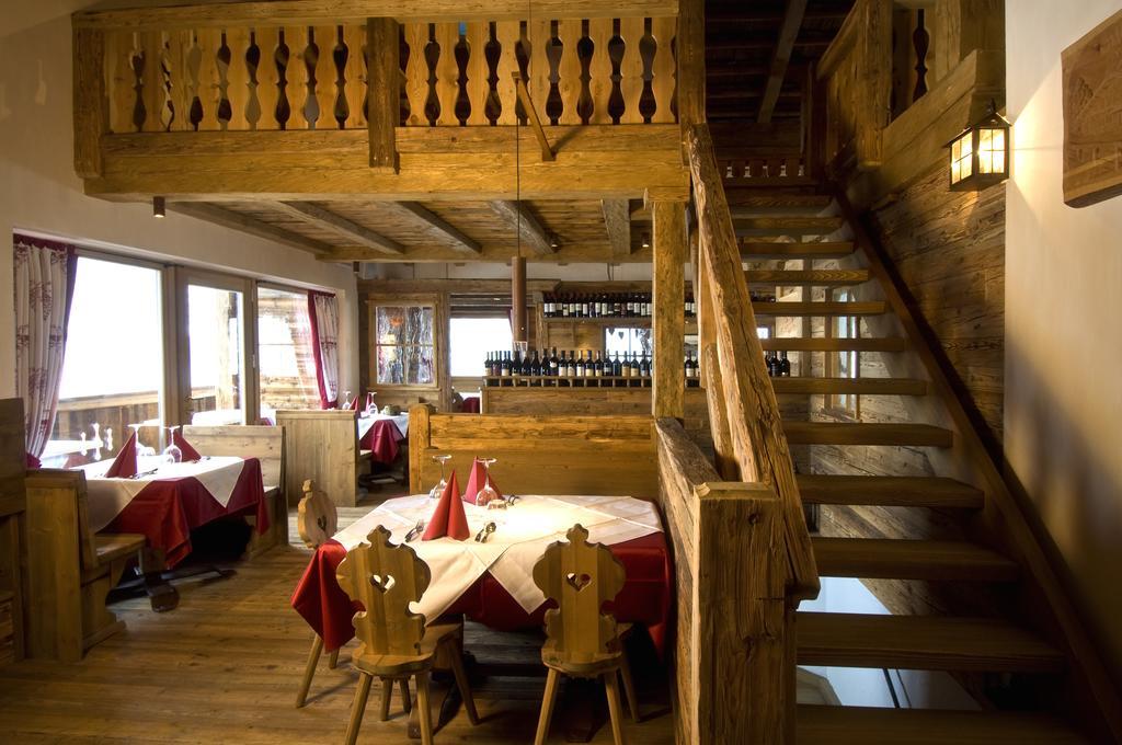 Hotel Piz Seteur Sëlva di Val Gardena Eksteriør billede